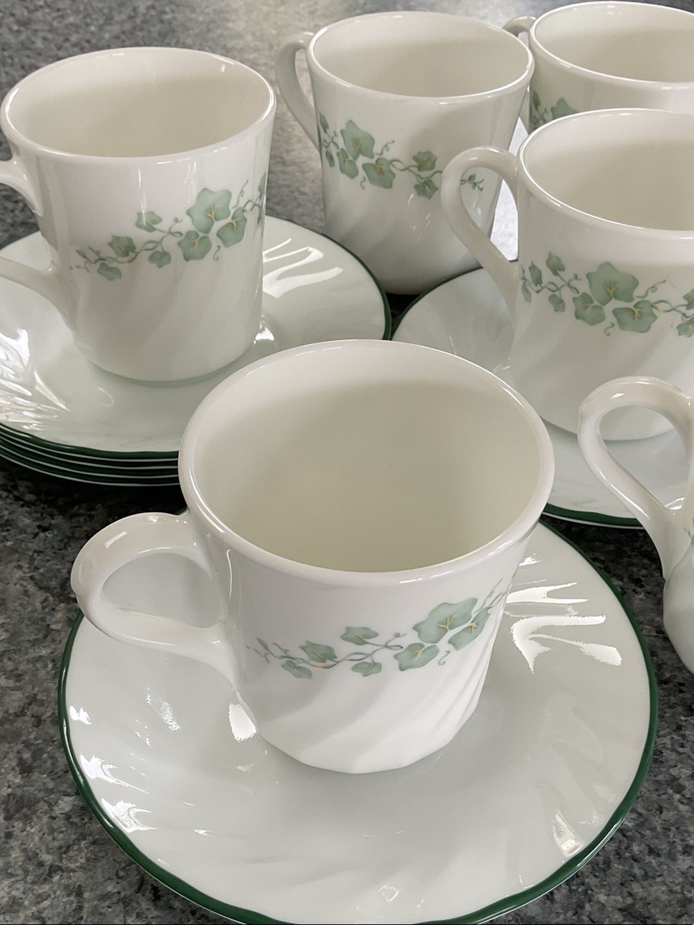 Corelle Calloway set of 6 cups and saucers